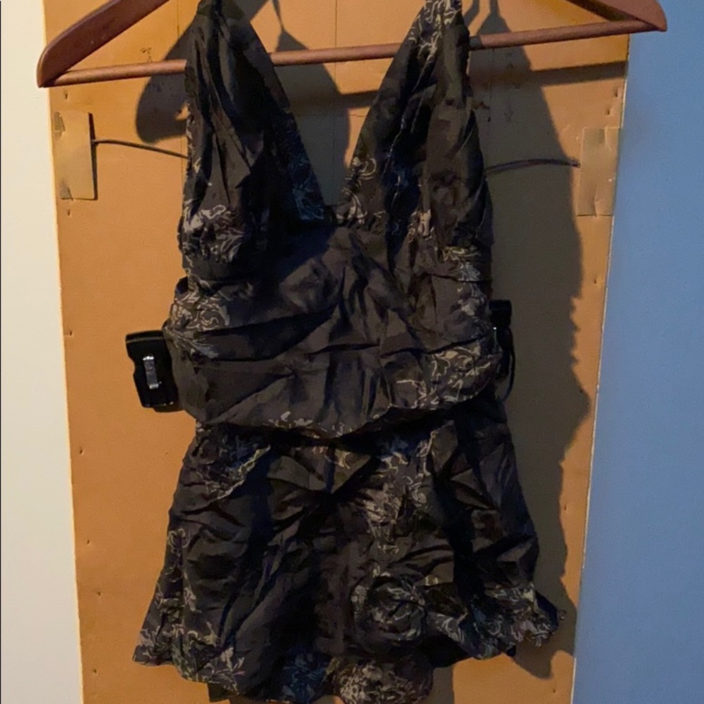Express halter top